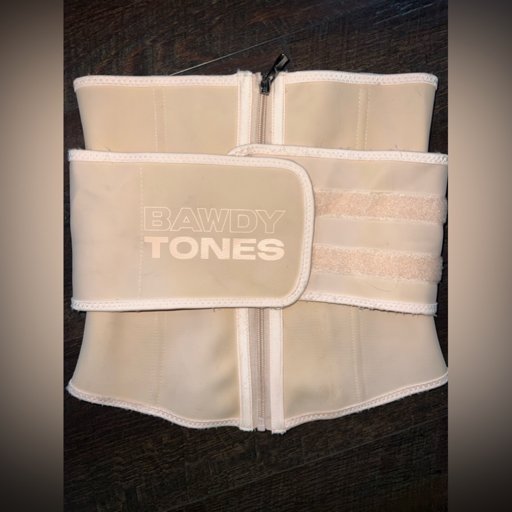 BAWDY TONES Small Waist trainer